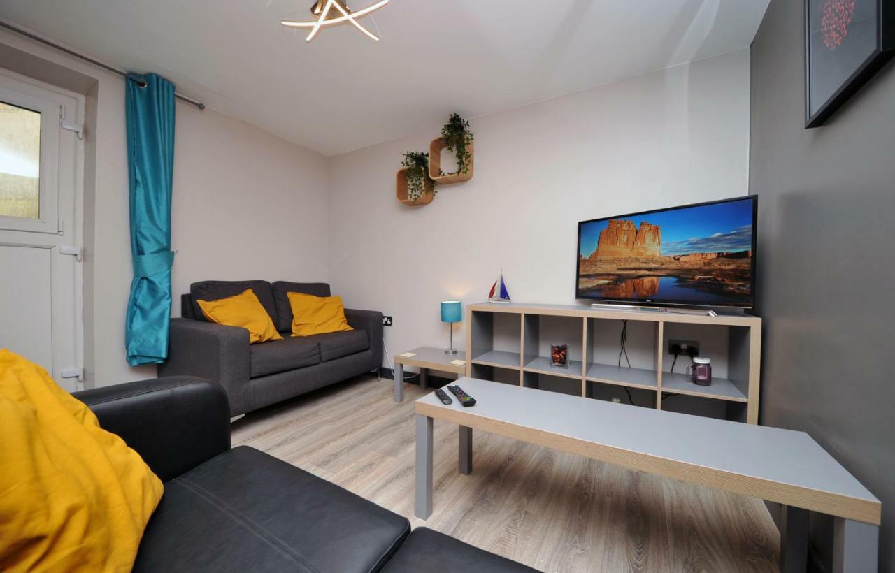סוואנסי Stone'S Throw City Centre - Tv In Every Bedroom! מראה חיצוני תמונה