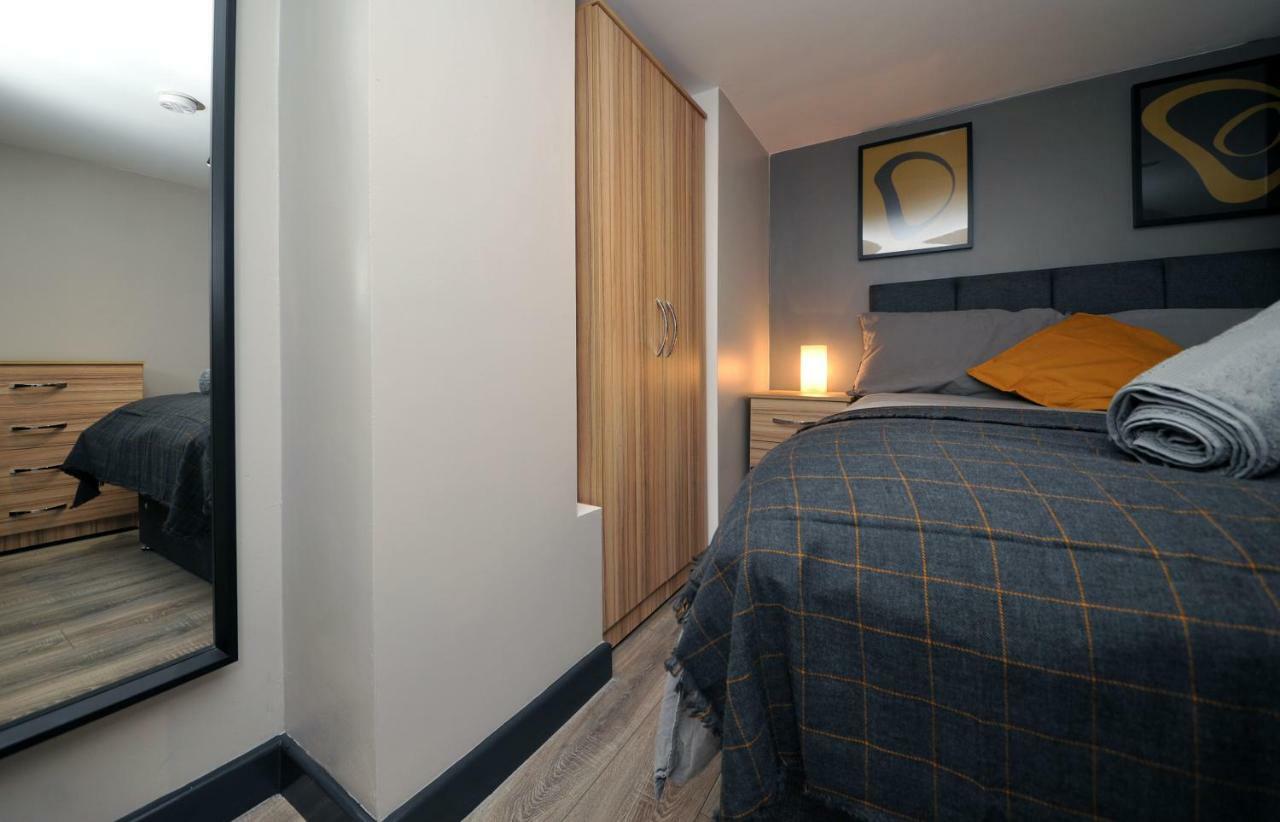 סוואנסי Stone'S Throw City Centre - Tv In Every Bedroom! מראה חיצוני תמונה