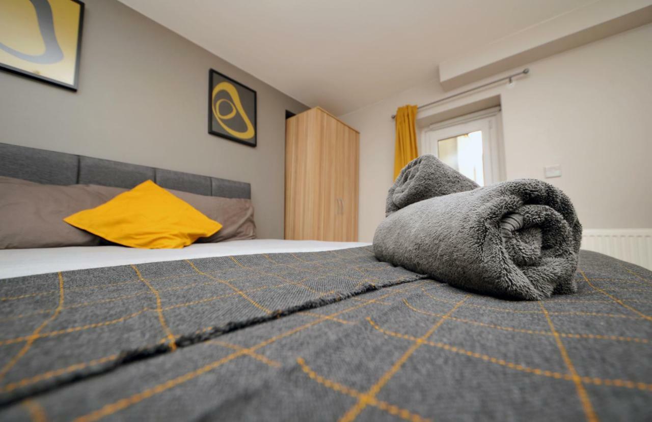 סוואנסי Stone'S Throw City Centre - Tv In Every Bedroom! מראה חיצוני תמונה